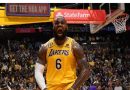 Lakers derrotan a los Warriors