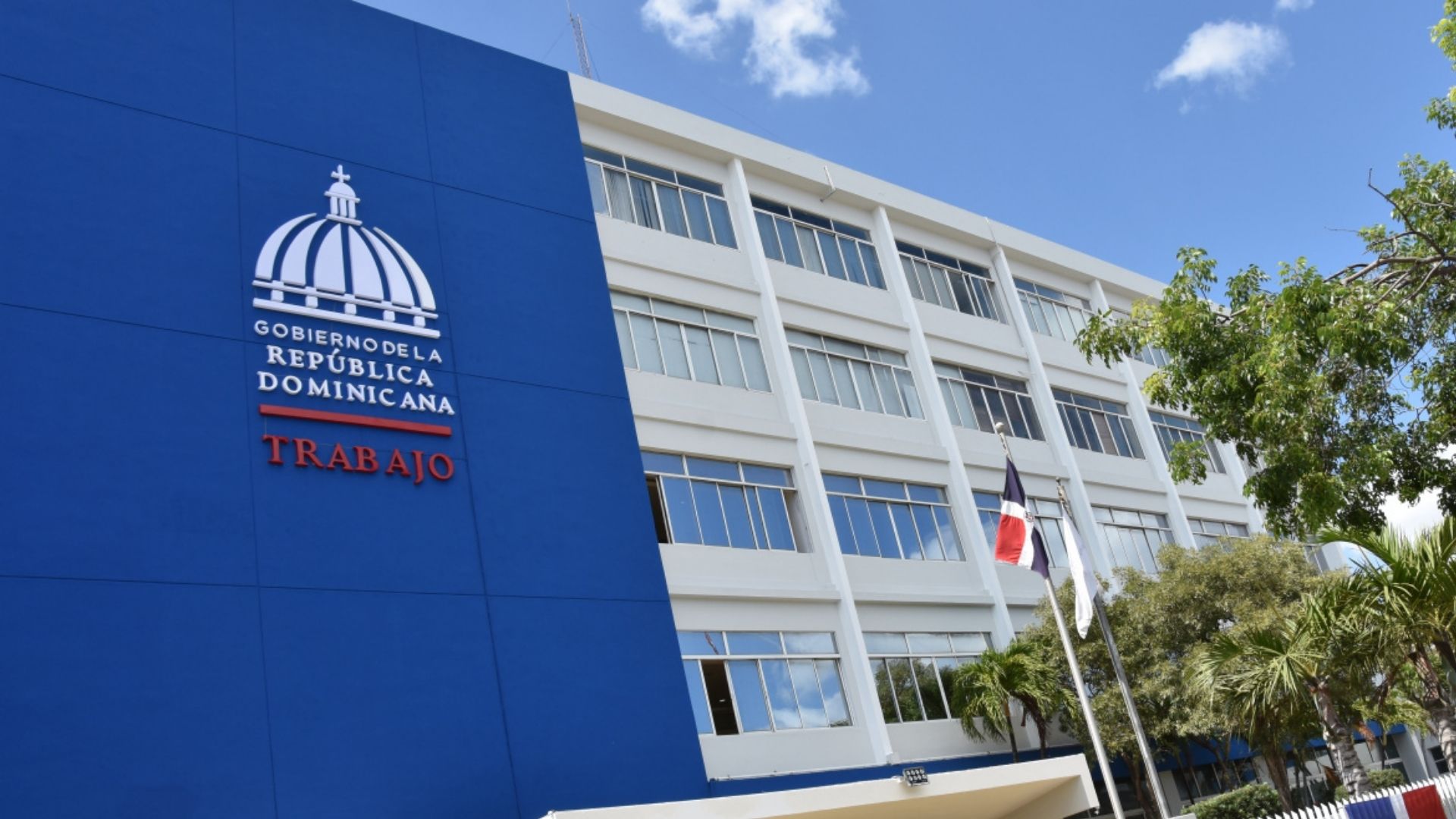 Ministerio de Trabajo reitera que feriado por Día del Trabajo se movió para el lunes 5 de mayo