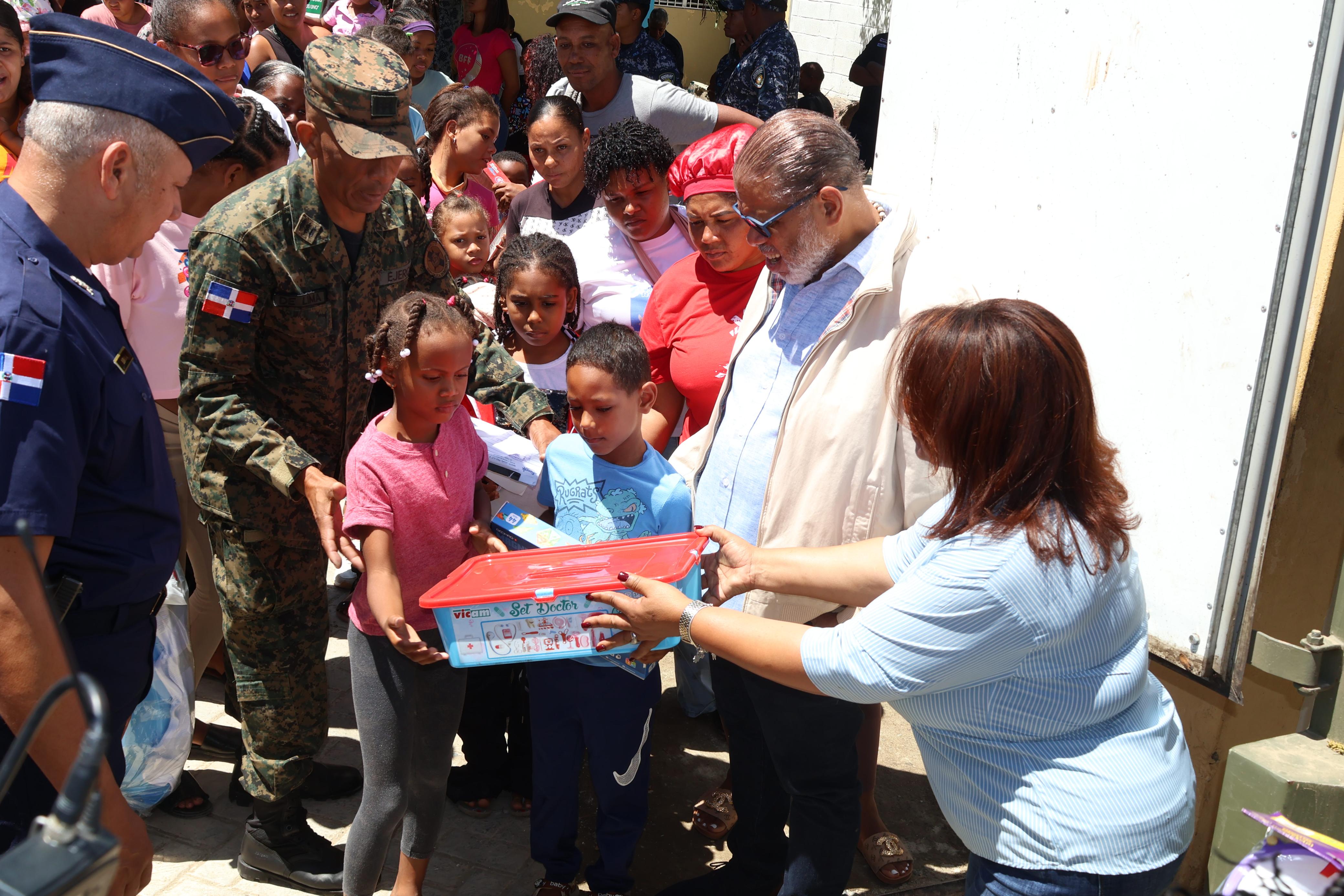 Cientos de familias del Sur reciben jornada asistencial por parte del Gobierno