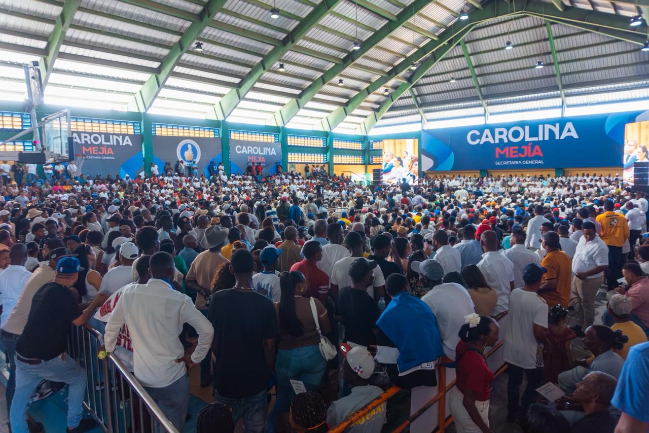 Carolina consolida respaldo de la estructura del PRM en la región Este